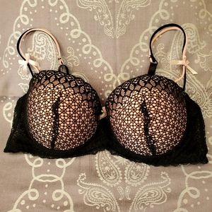 36C Push Up Light Pink. Black lace overlay.